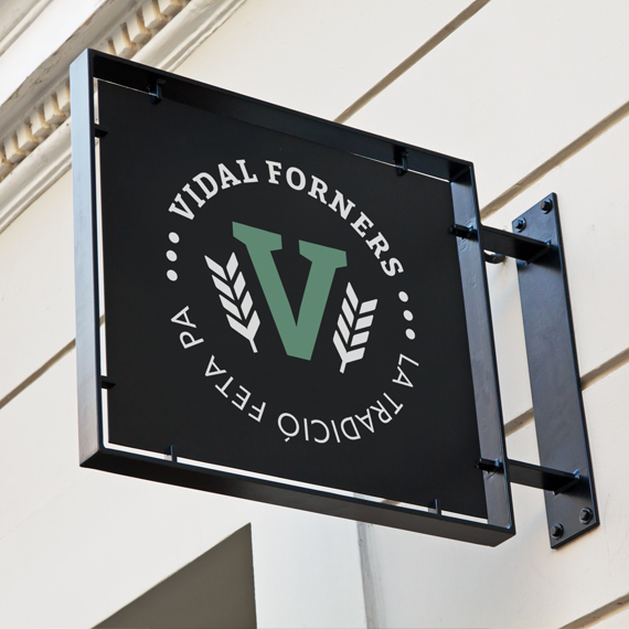 Vidal Forners in use